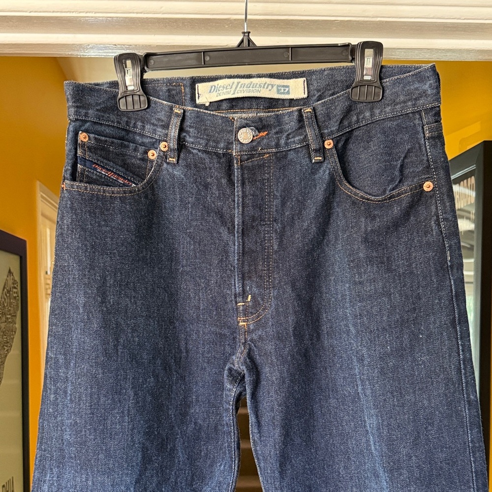 Diesel Men's Dark Blue Straight Jeans size 33